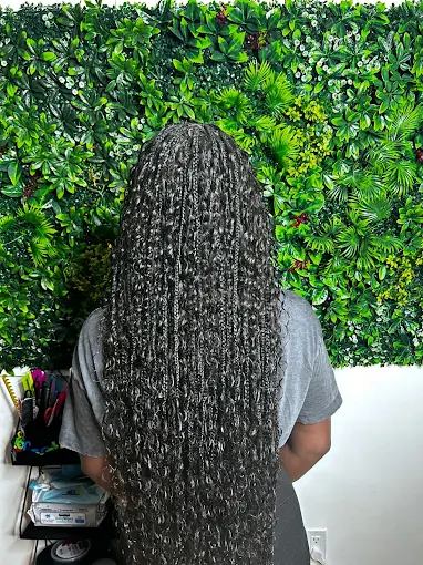 Classic and neat Box Braids style